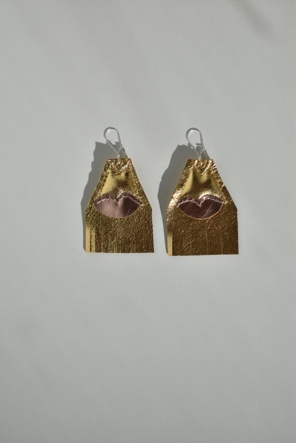 Quilted Gold Triangle Lip Earrings